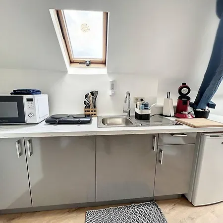 One Bedroom Apartement With Wifi At * Charleroi