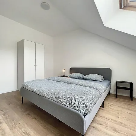 One Bedroom Apartement With Wifi At * Charleroi
